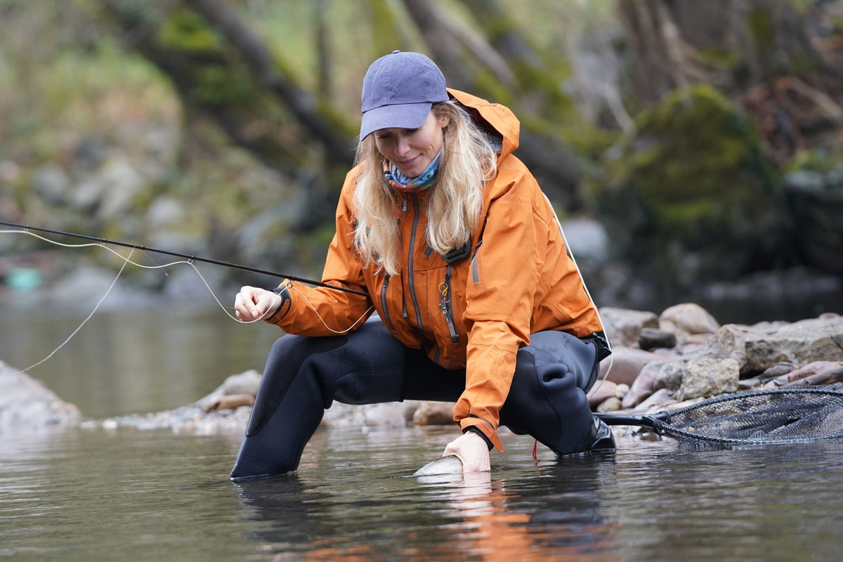 Black Elk Hair Caddis Classic Trout Dry Fly - 12 Flies Size 10